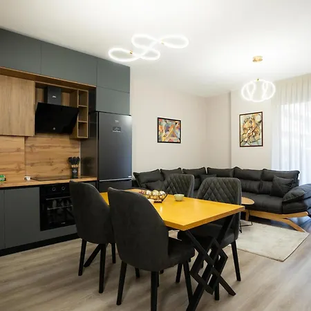 Huqi Luxury 3 Apartment *