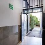 Huqi Luxury 3