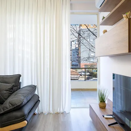 Huqi Luxury 3 Apartament *