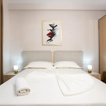 Apartament Huqi Luxury 3 Tirana